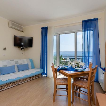 Apartments And Room Drazen Новий Винодольський Екстер'єр фото
